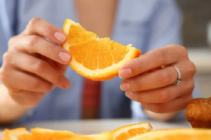 Ăn bao nhiêu quả cam mỗi ngày là phù hợp?